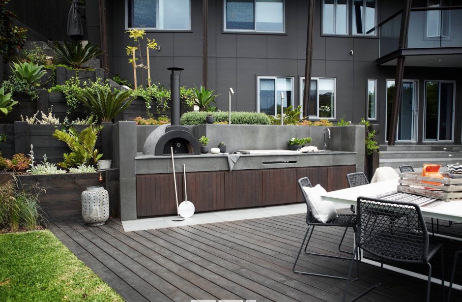 Патио Модерн с барбекю