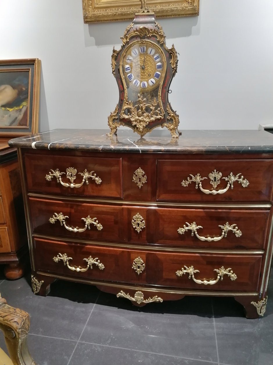 Комод в стиле Барокко