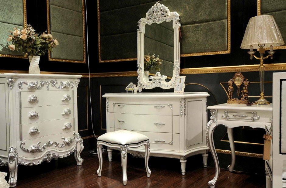 Комод рококо Барокко