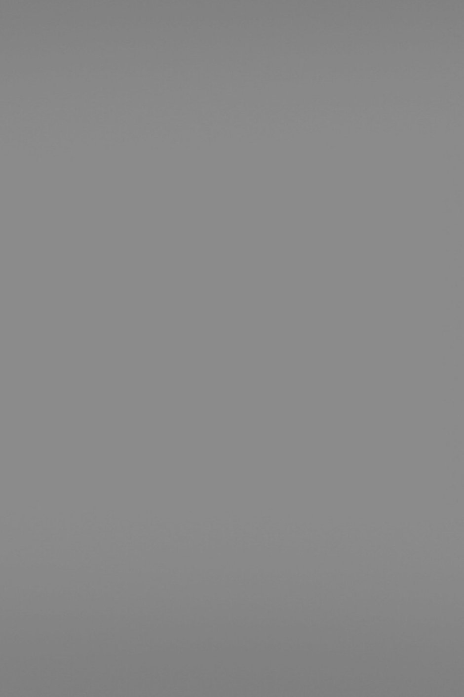 Серый экран