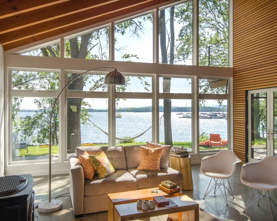 Веранда с панорамными окнами