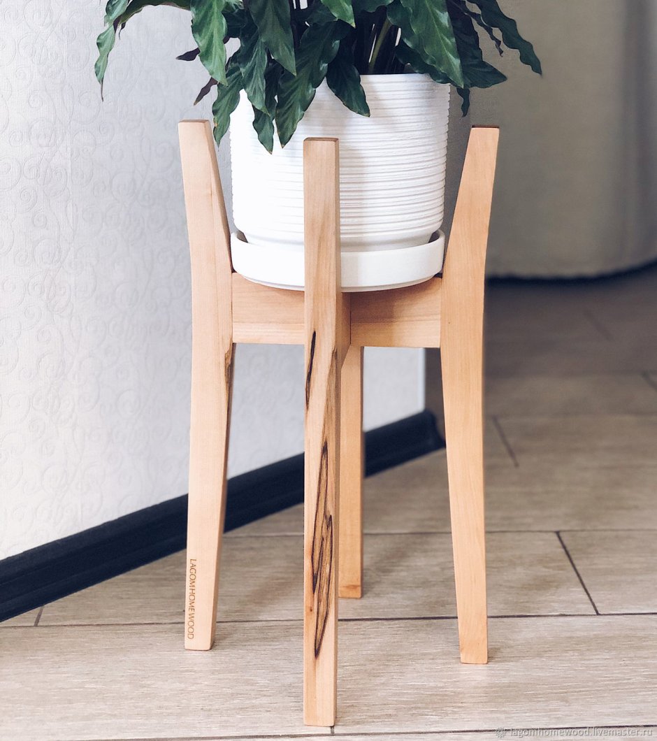 Подставка для цветов 40 40 90