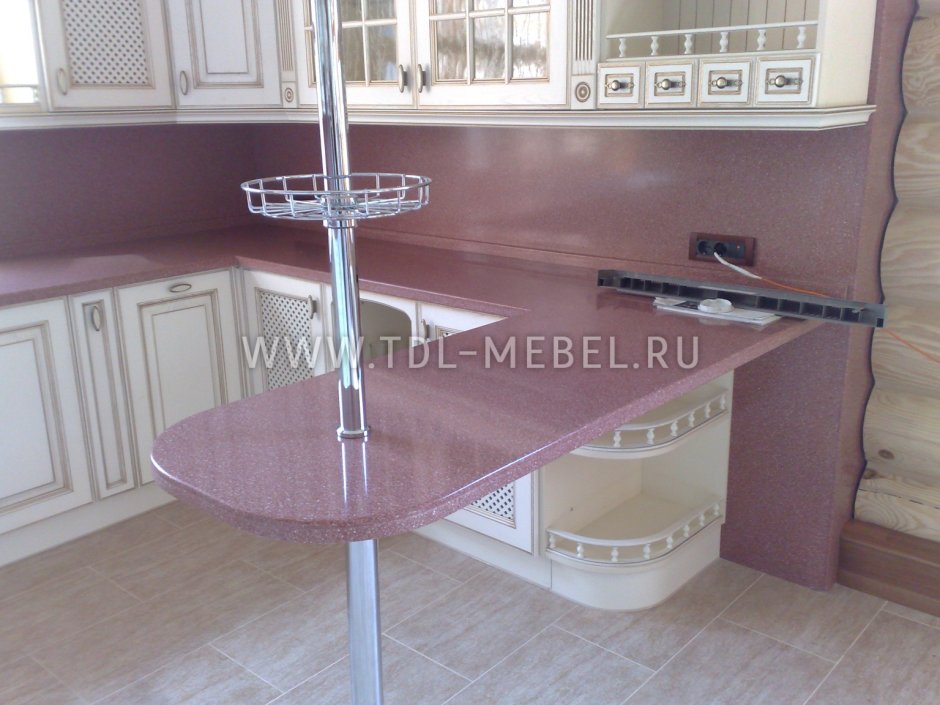 Полуостровная планировка кухни