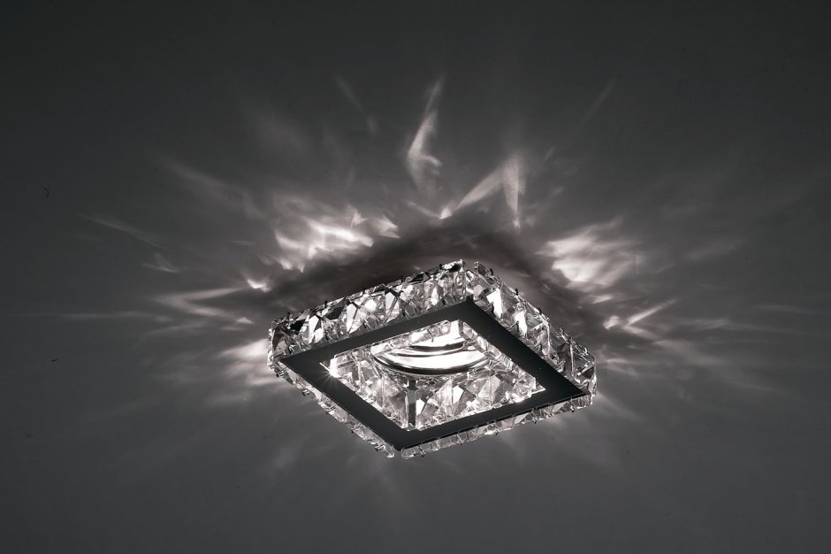 Встраиваемый светильник Novotech Neviera