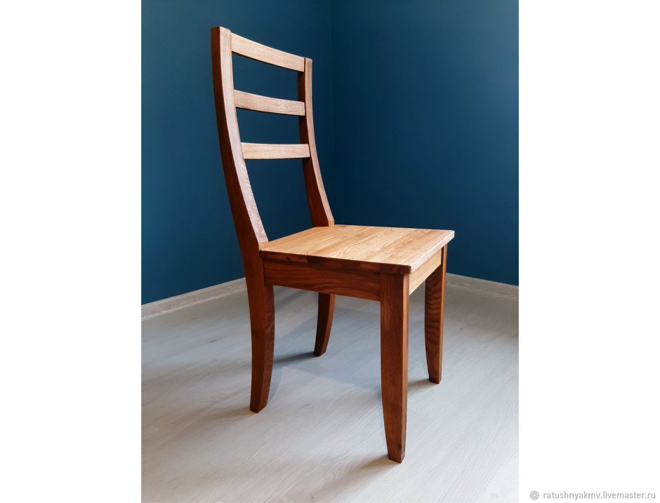 Стул из дуба