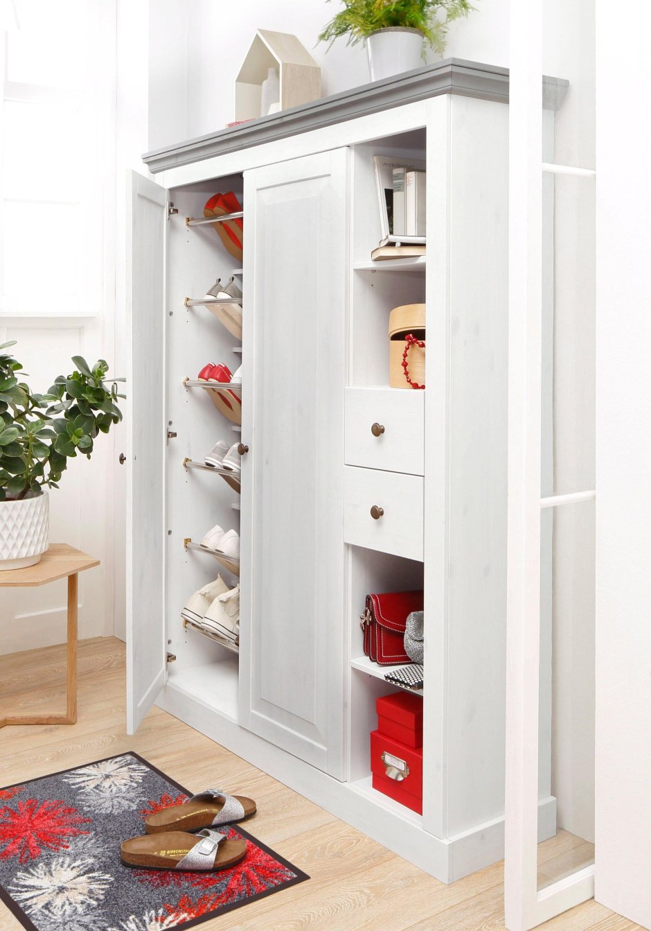 Шкаф для обуви