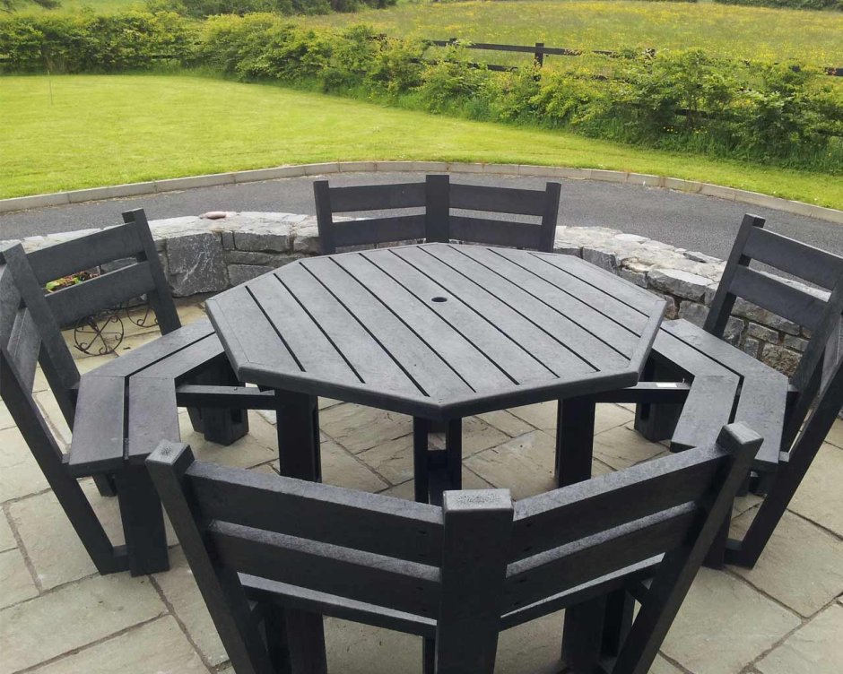 Стол и стулья для беседки