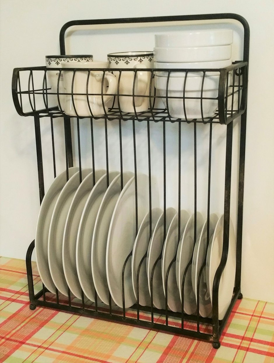 Железные полки для тарелок