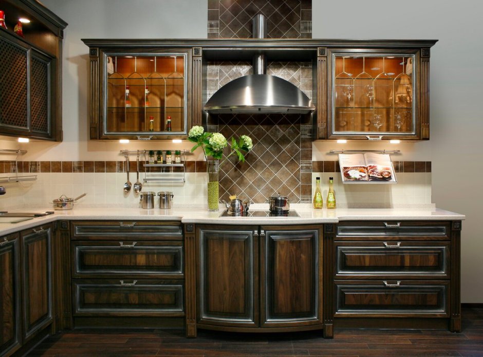 Кухня в готическом стиле