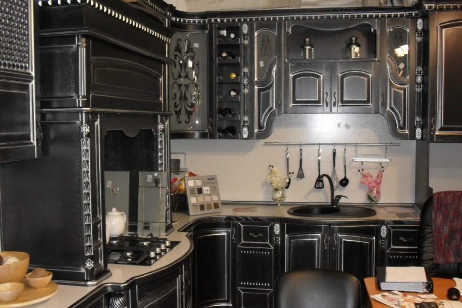 Кухня в готическом стиле