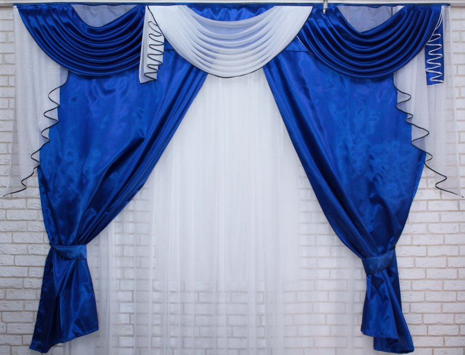 Синие шторы с ламбрекеном