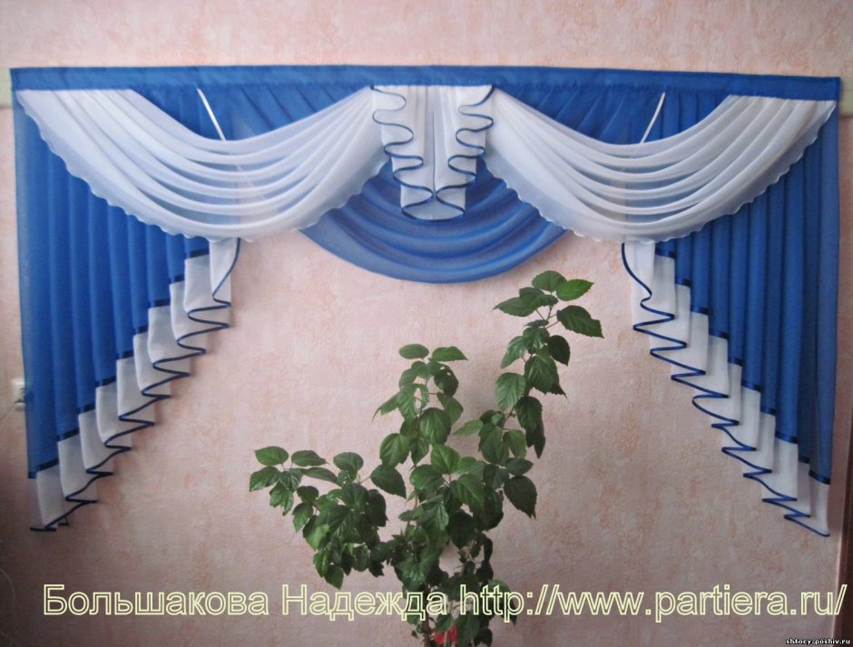 Шторы фиолетовые с ламбрекеном в зал