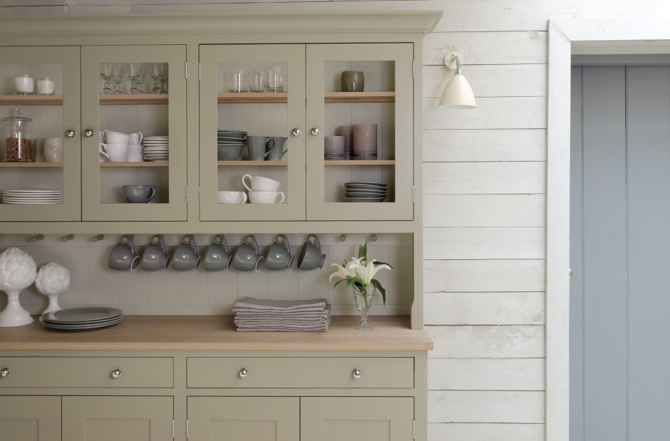 Сервант в скандинавском стиле