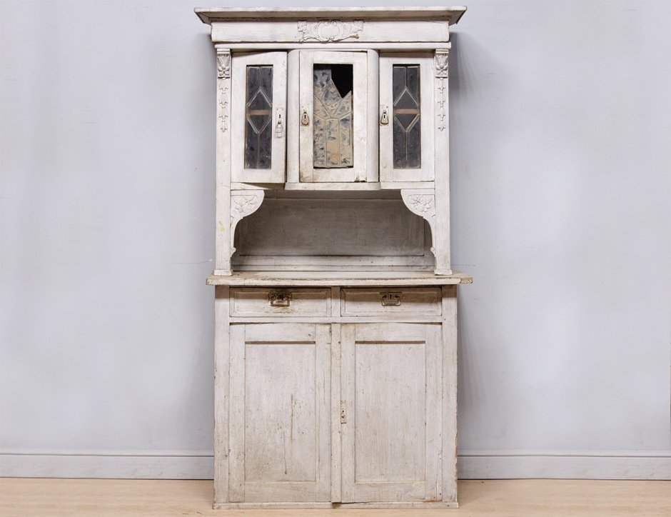 Отреставрированный буфет