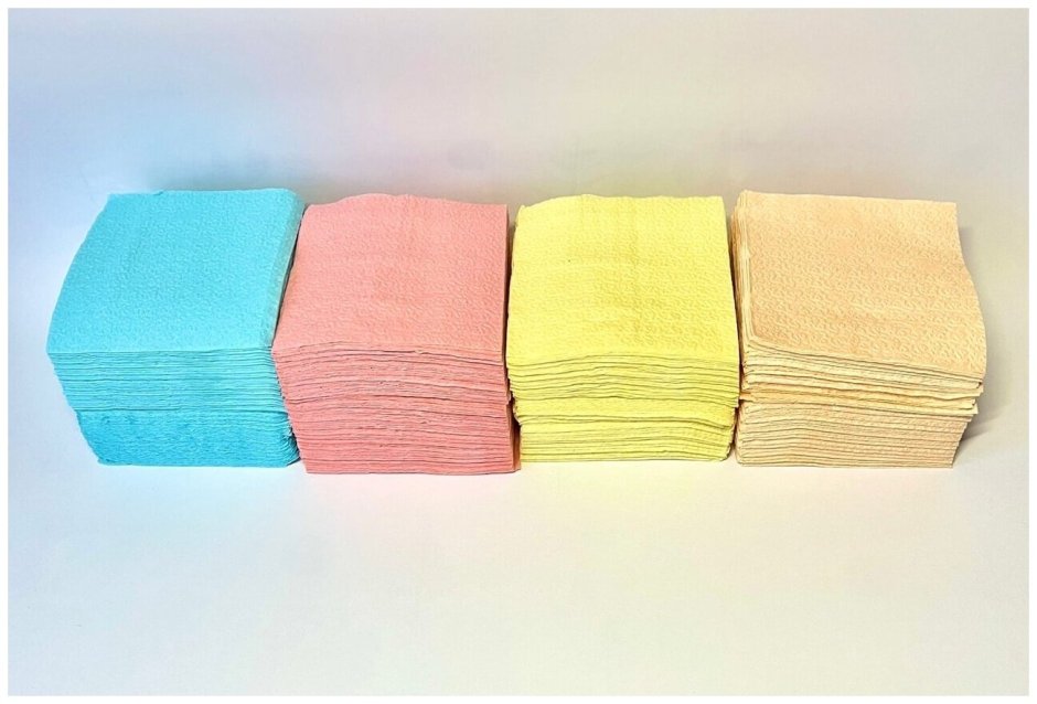 Салфетки в салфетнице