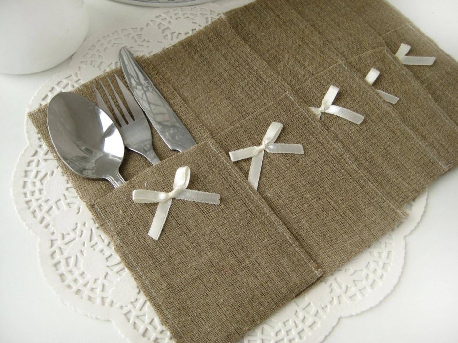 Сервировка салфеток бумажных