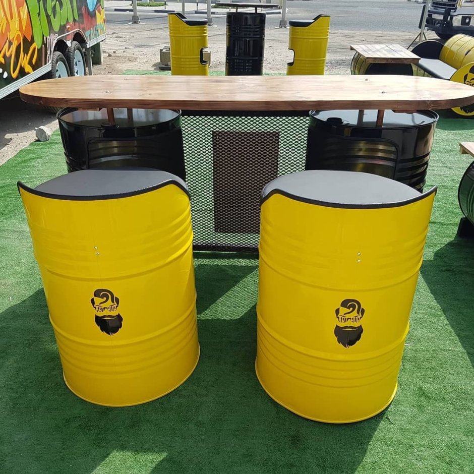 Стол деревянный