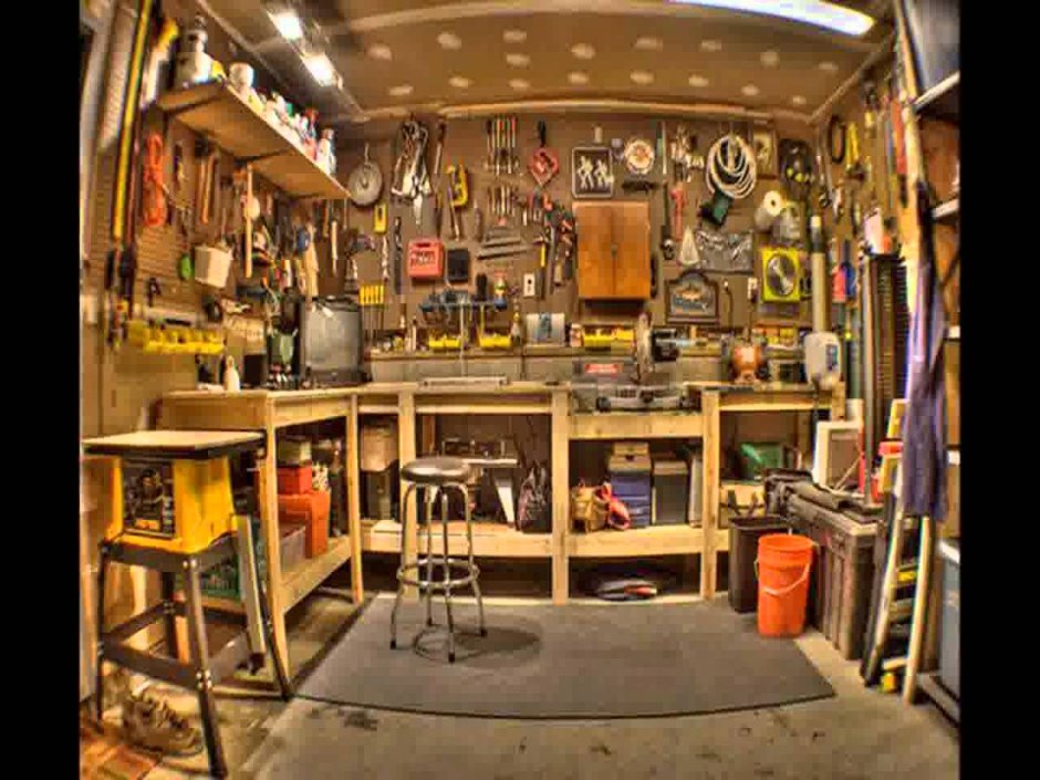Ремонтная мастерская в гараже