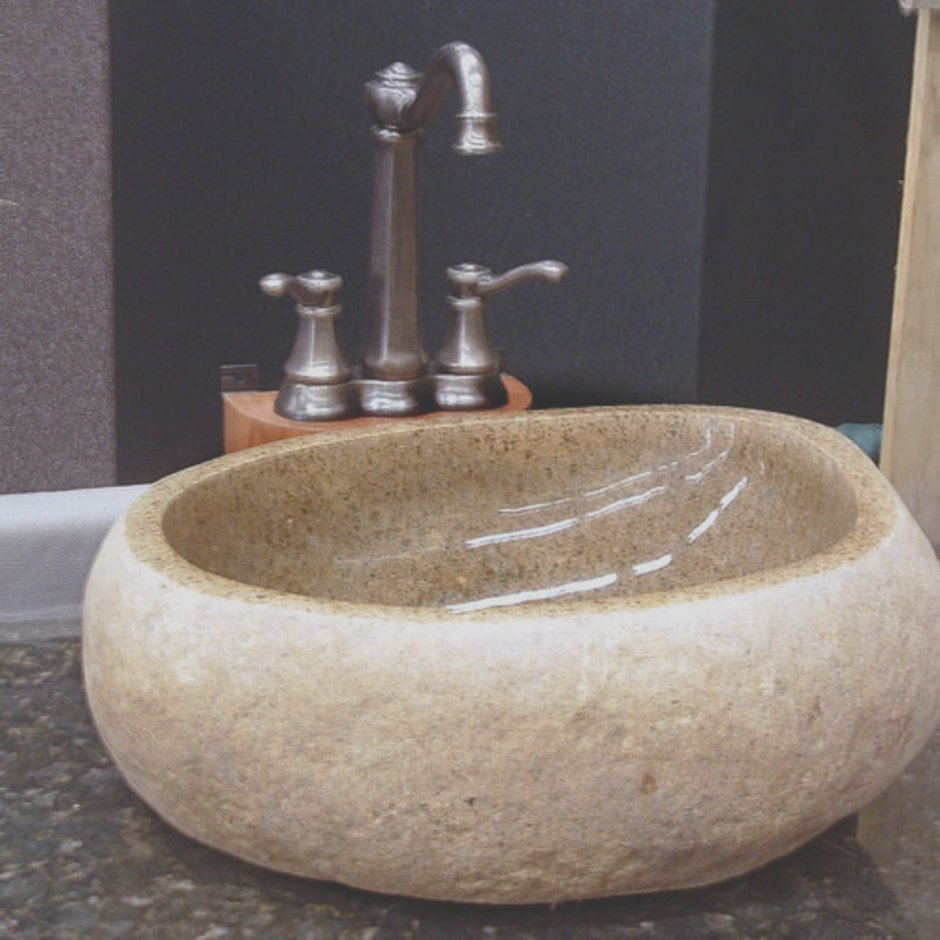 Раковина из камня