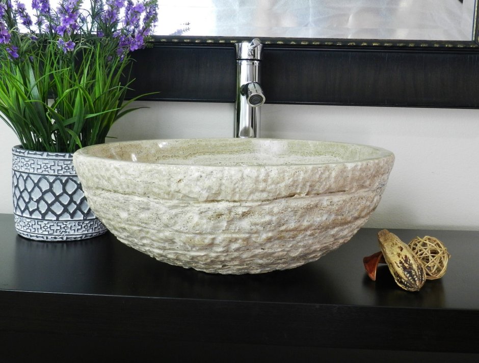 Каменная раковина для ванной из травертина