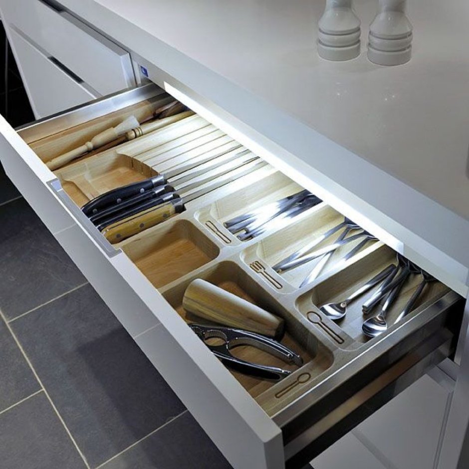 Внутренние ящики для кухни