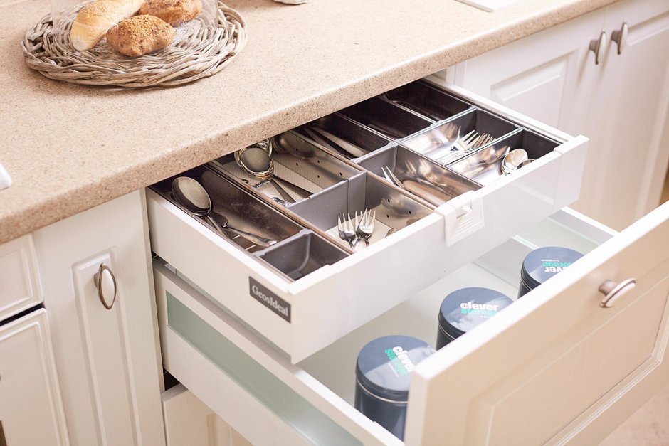 Корзины в кухонные шкафы