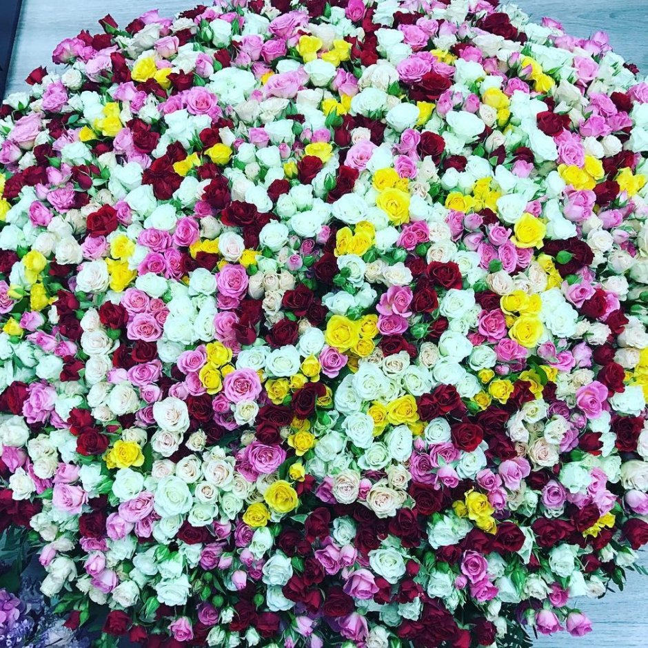 Огромный букет