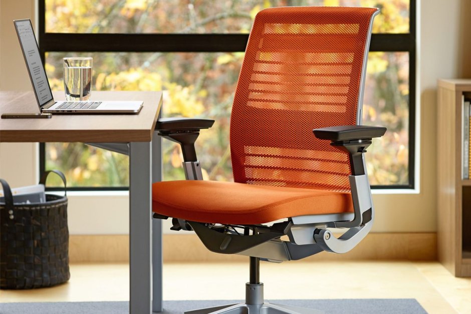 Ортопедический стул Herman Miller
