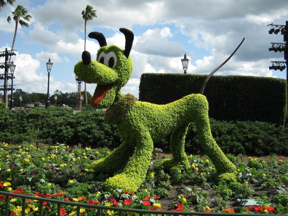 Парк топиарного искусства в Абакане