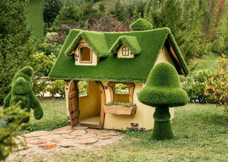 Ива ломкая топиарные фигуры