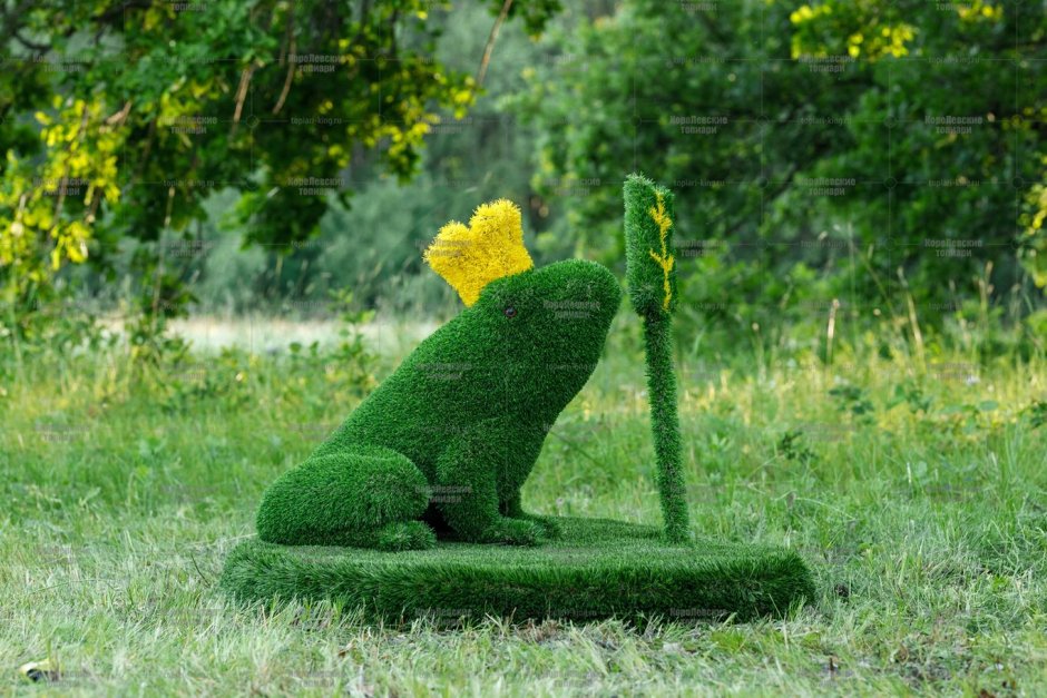 Топиарные фигуры медведи