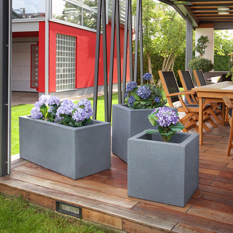 Квадратный горшок под бетон Tango