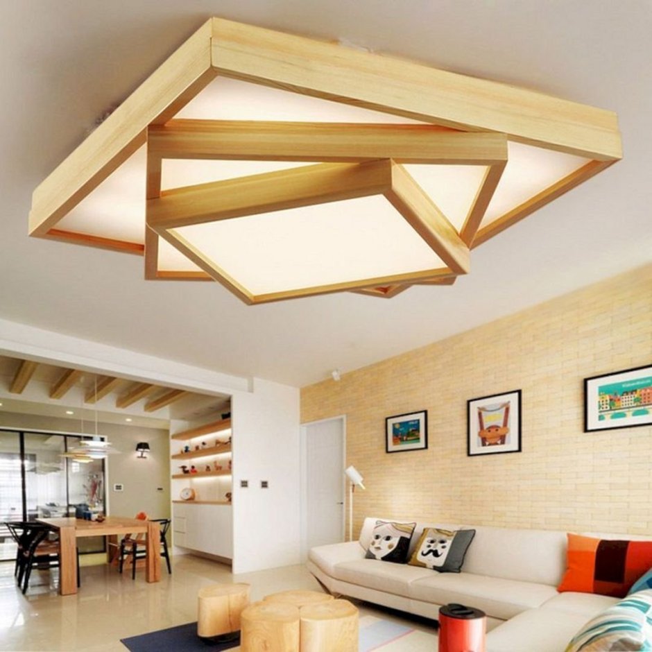 Потолок из древесины