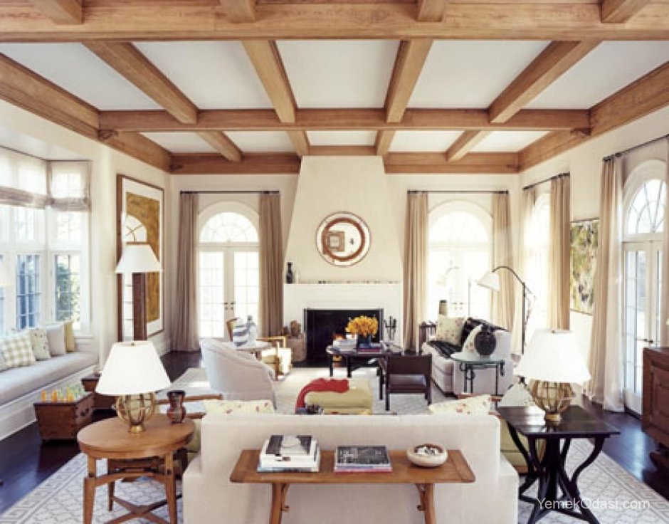 Отделка деревянного потолка