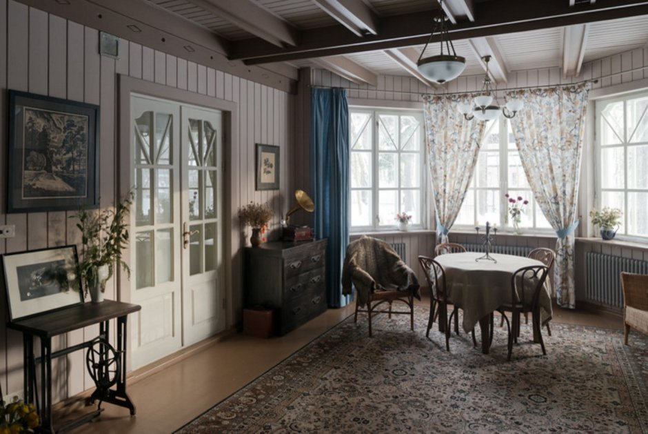 Дом Honka в стиле русской усадьбы