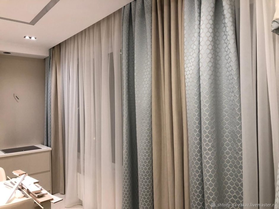 Шторы в гостиную со скрытым карнизом