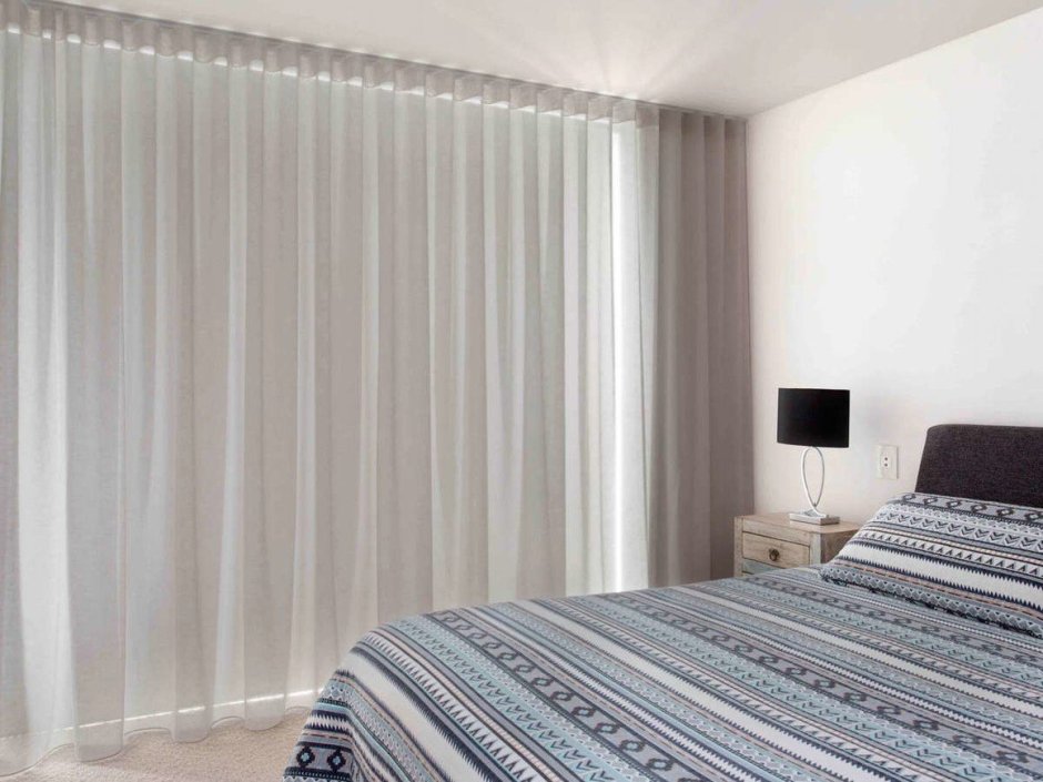 Шторы для серой гостиной