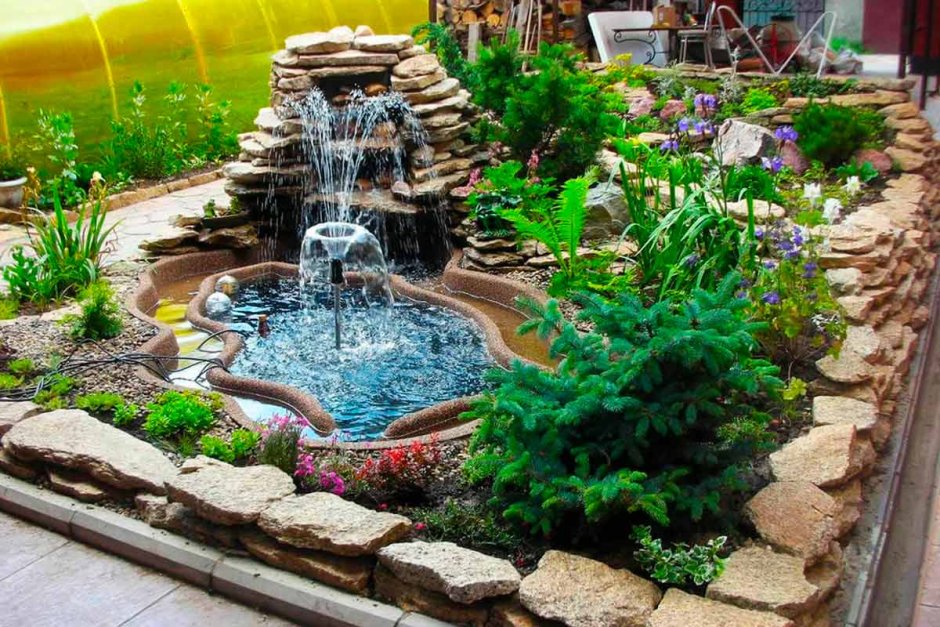 Искусственные клумбы