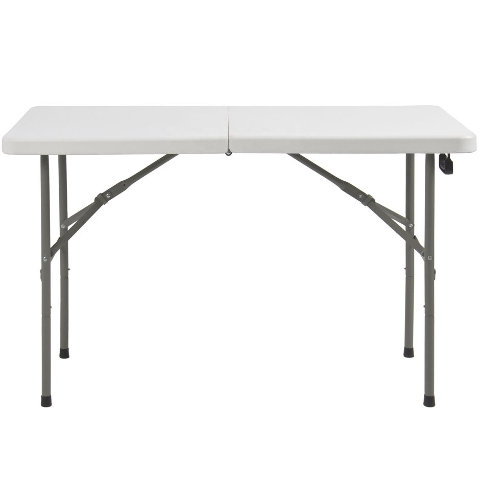 Стол со складными металлическими ножками