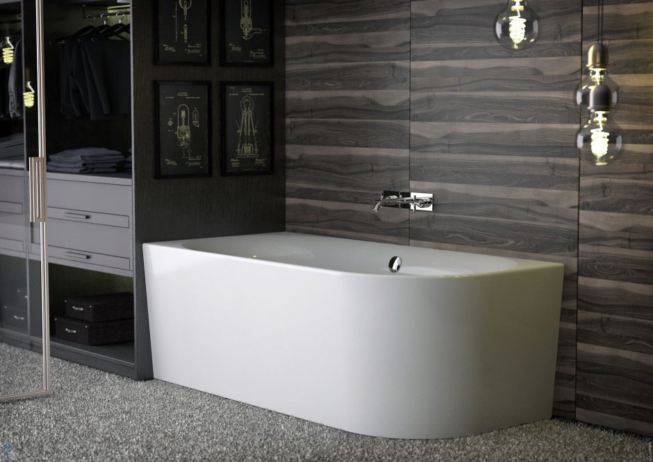 Отдельностоящая ванна у окна