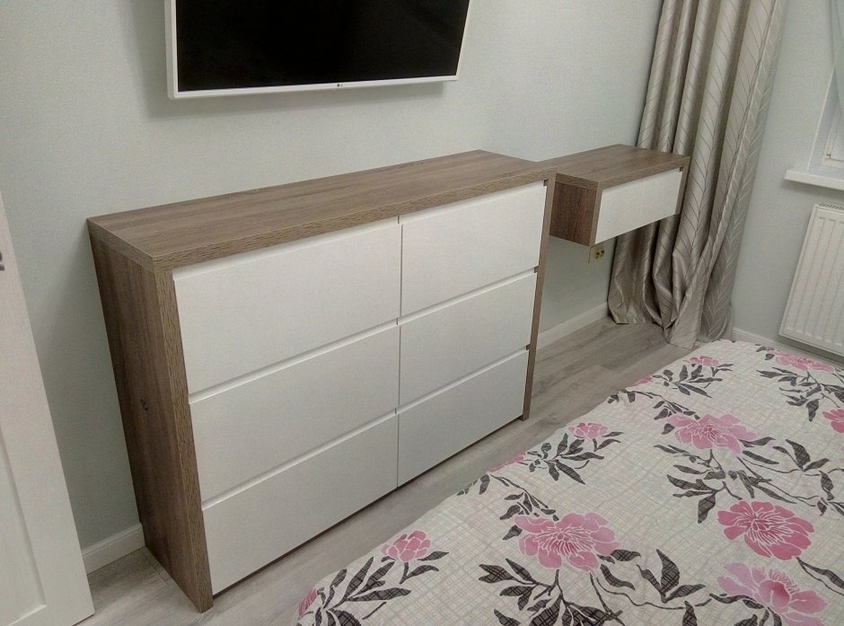 Интегрированные ручки на комоде