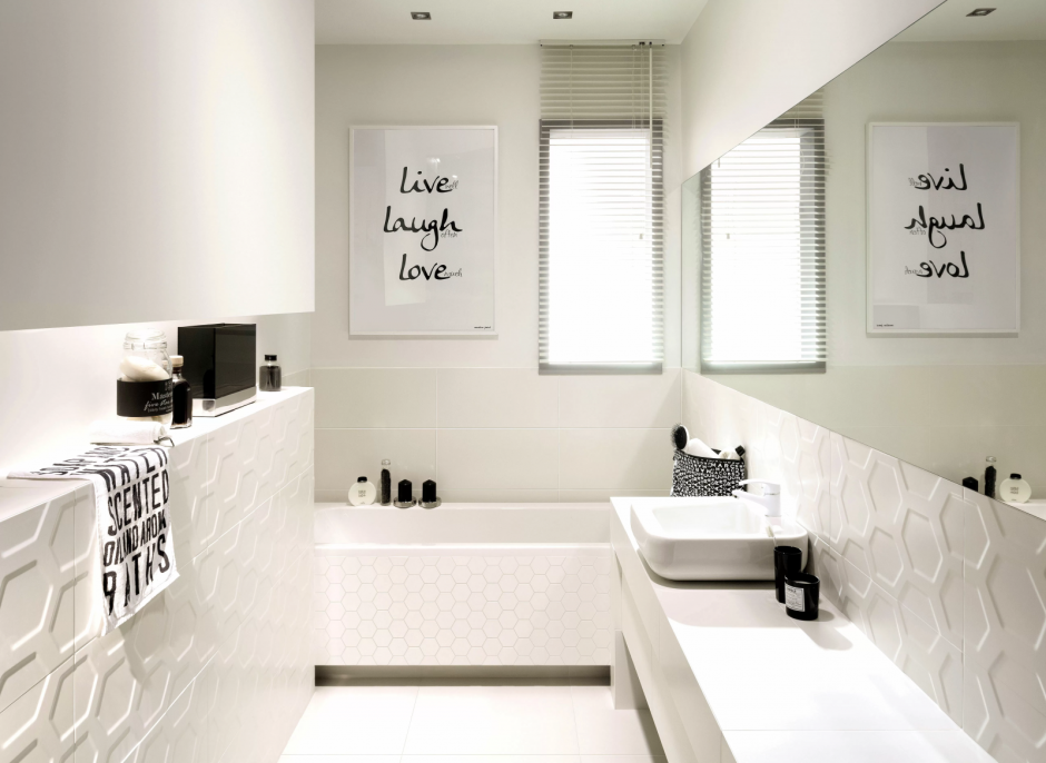 Серый пол в ванной