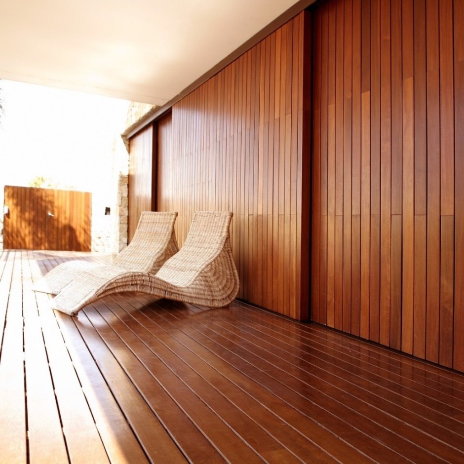 Обшивка стен деревом