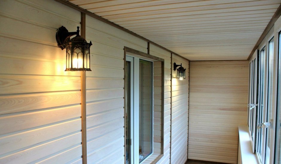 Вагонка на балконе