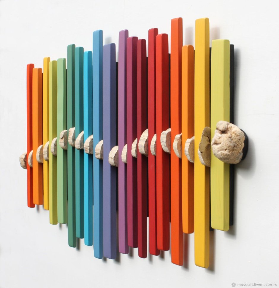 Цветные деревяшки на стену