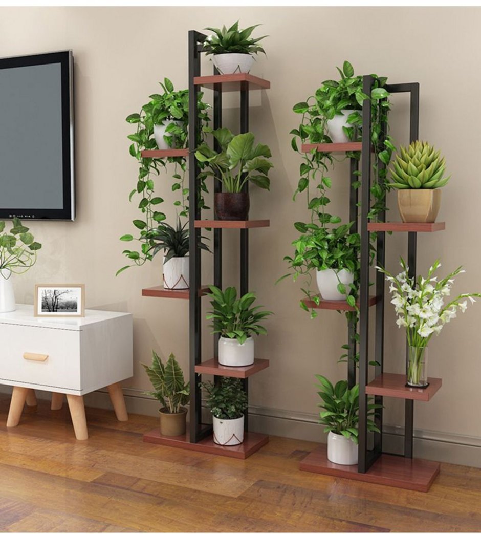 Стеллаж для цветов в квартире