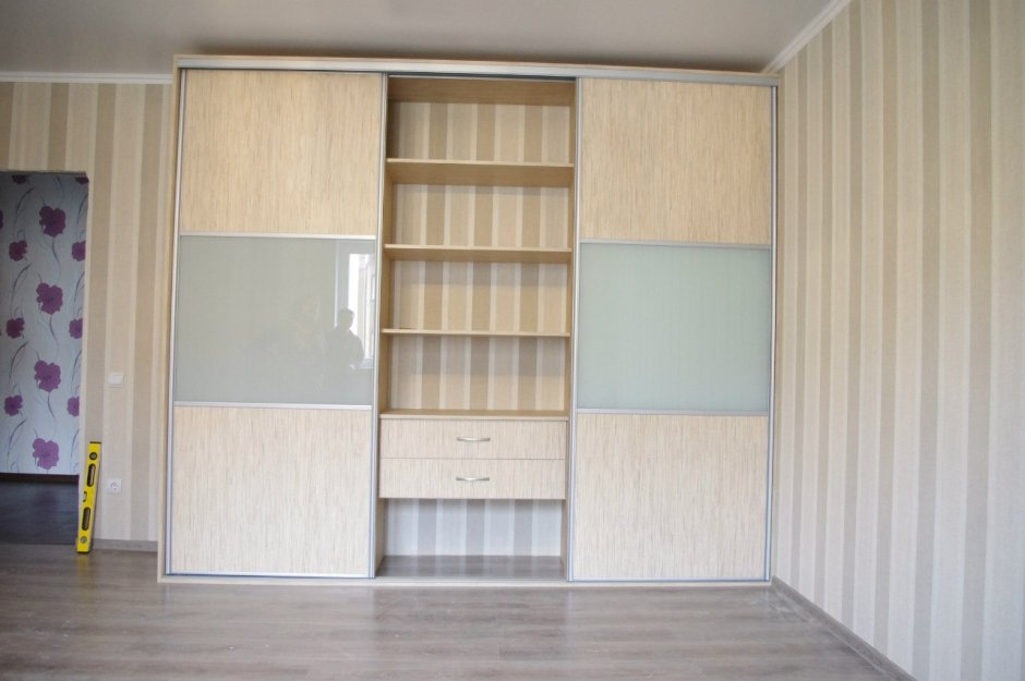 Шкаф купе без задней стенки