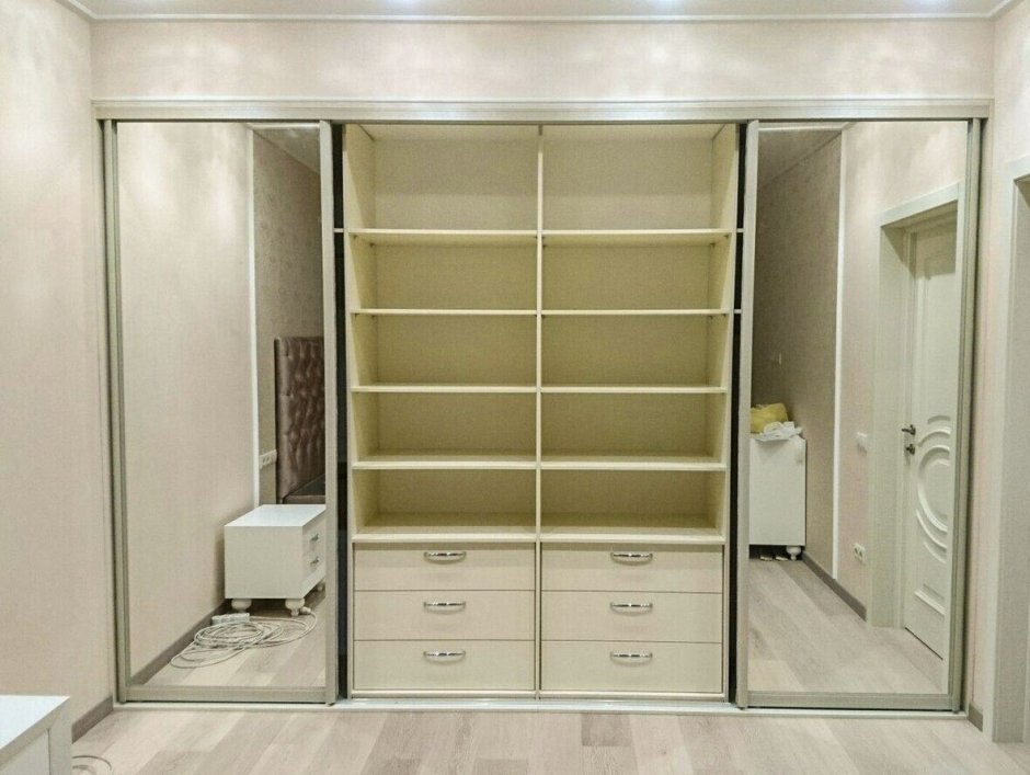 Шкаф купе в комнату