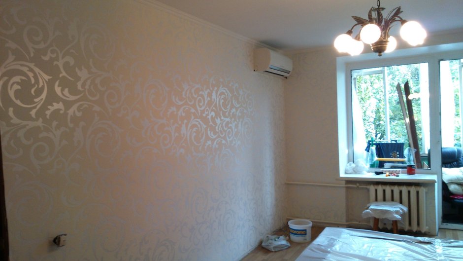 Покрашенные обои в хрущевке