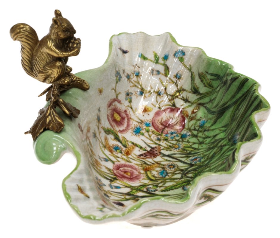 Декоративная посуда с бронзой